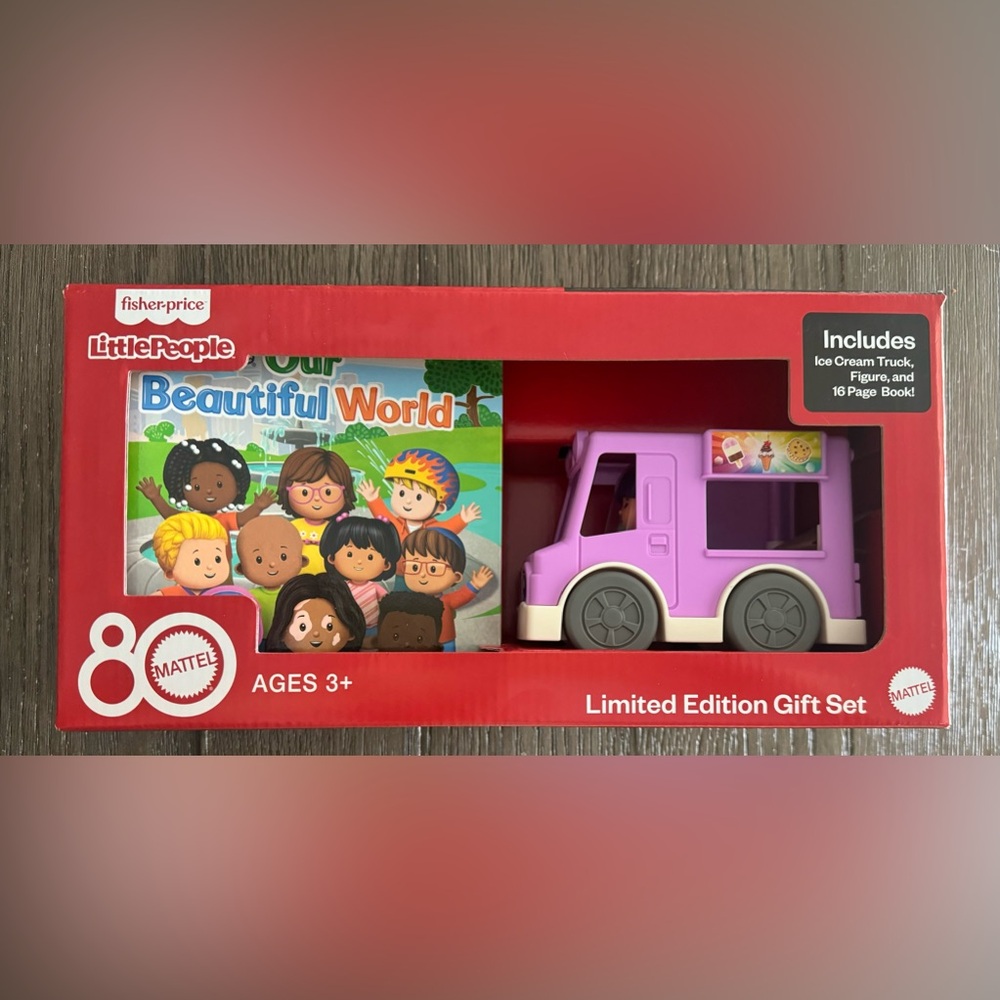 Little people set